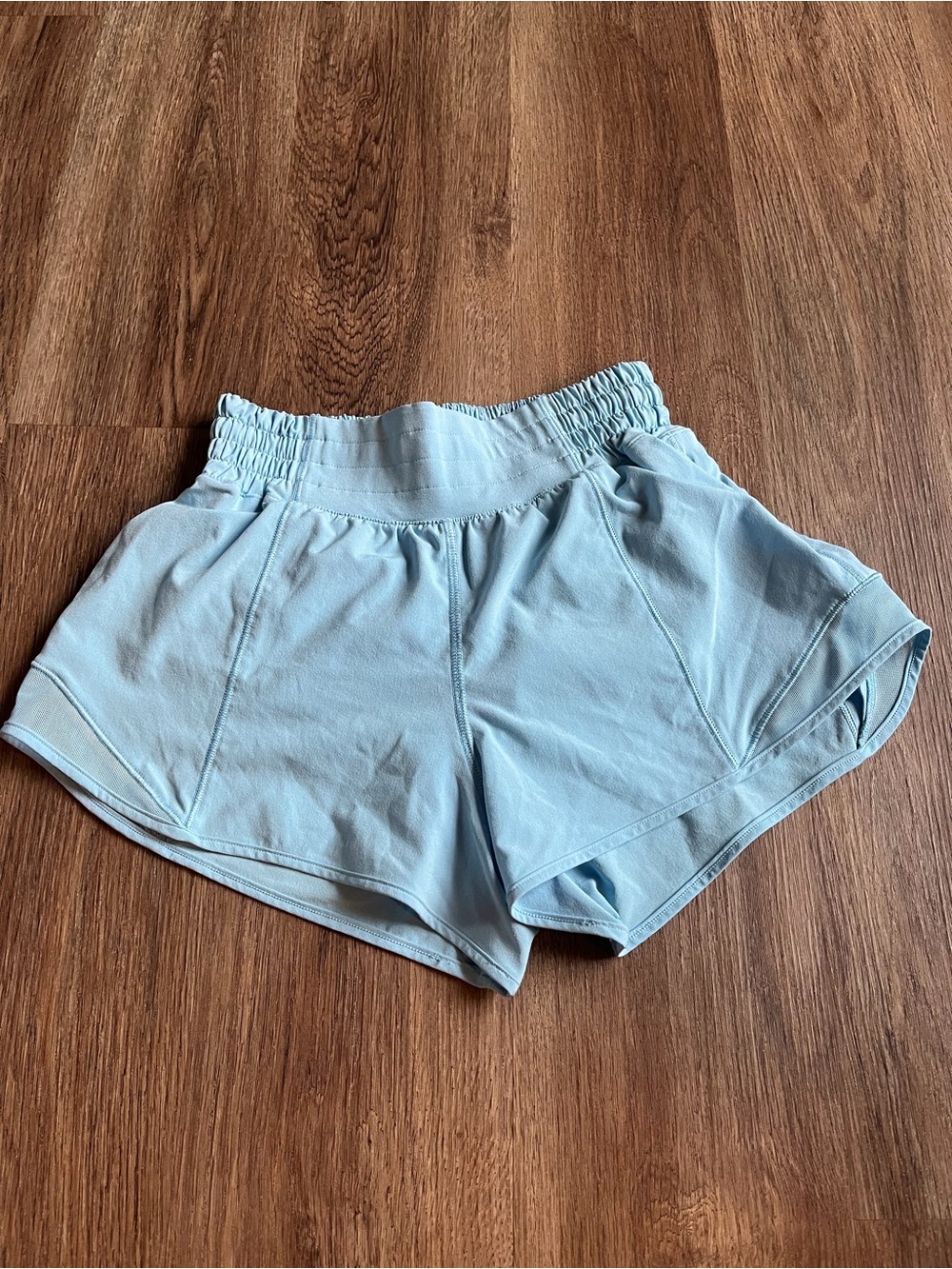 EUC LULULEMON HOTTY HOT 2” Shorts - cast blue sz2